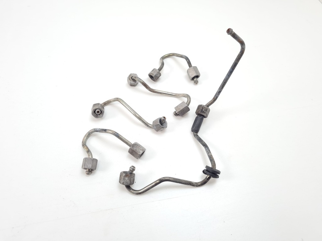 фото №1, 2016 bmw 2 f46 шланг впрыскной