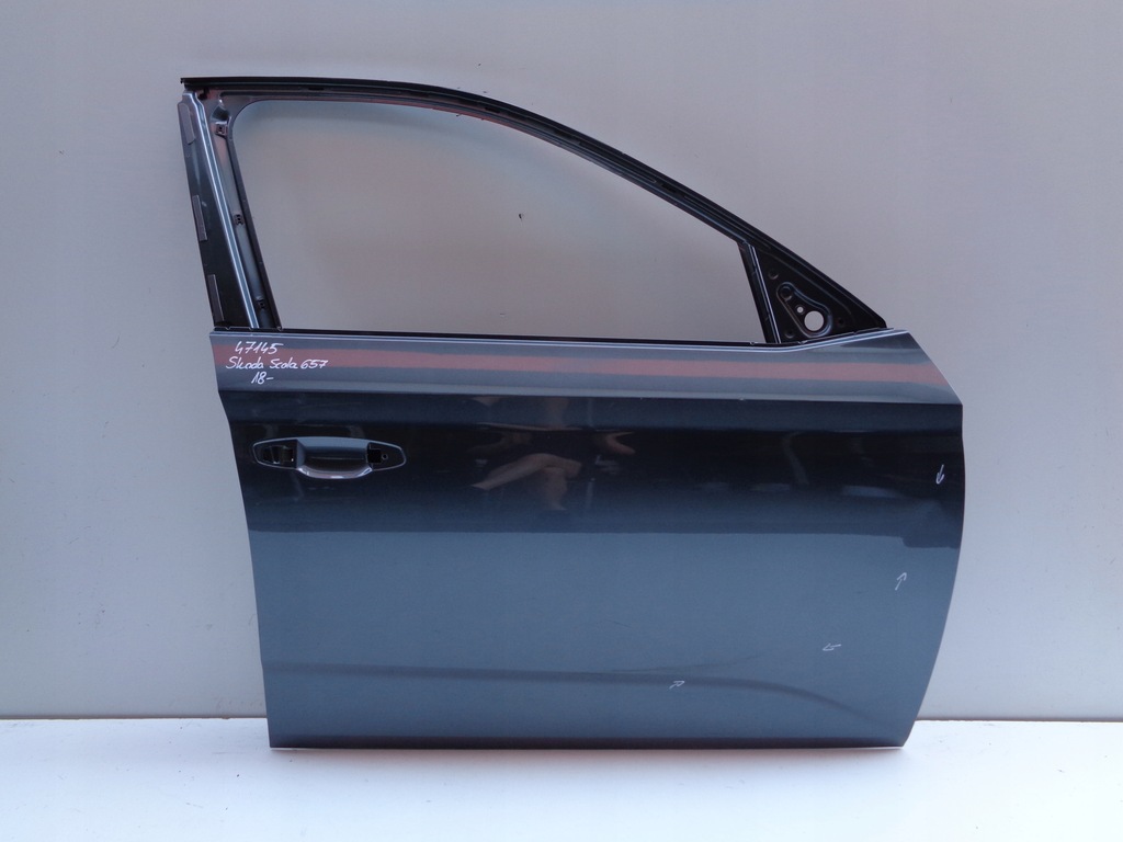 фото №1, Дверь правое передние skoda scala 657 18- nr 47145