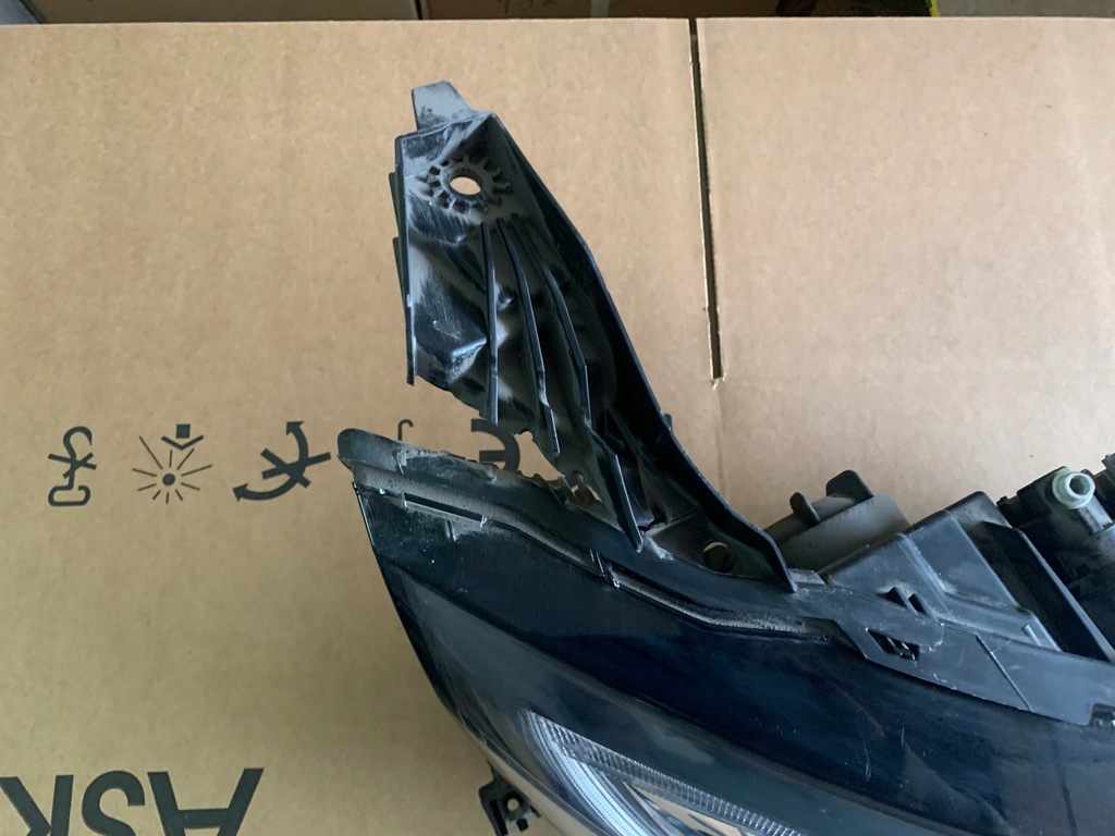 фото №3, Лампа led renault talisman 260108543r