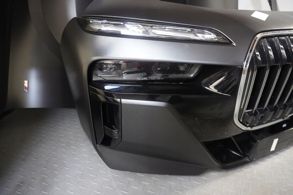 фото №10, Капот лампи бампер bmw i7 g70 m-pakiet c64 2253km