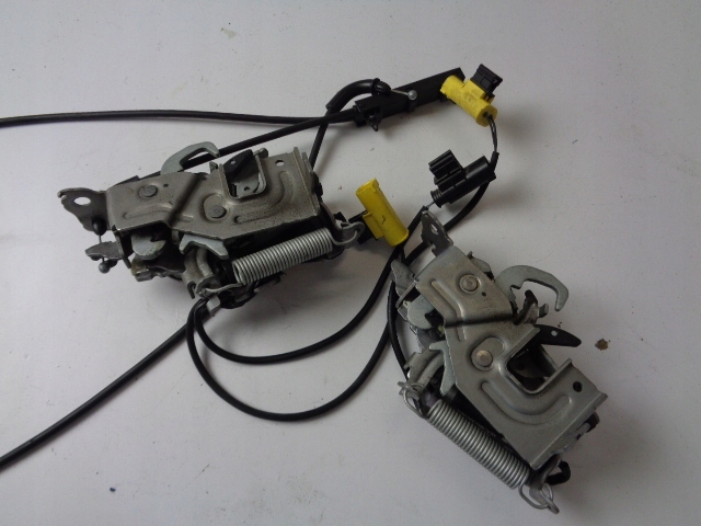 фото №4, Замки капот активные bmw serii 1 f40 2019 rok