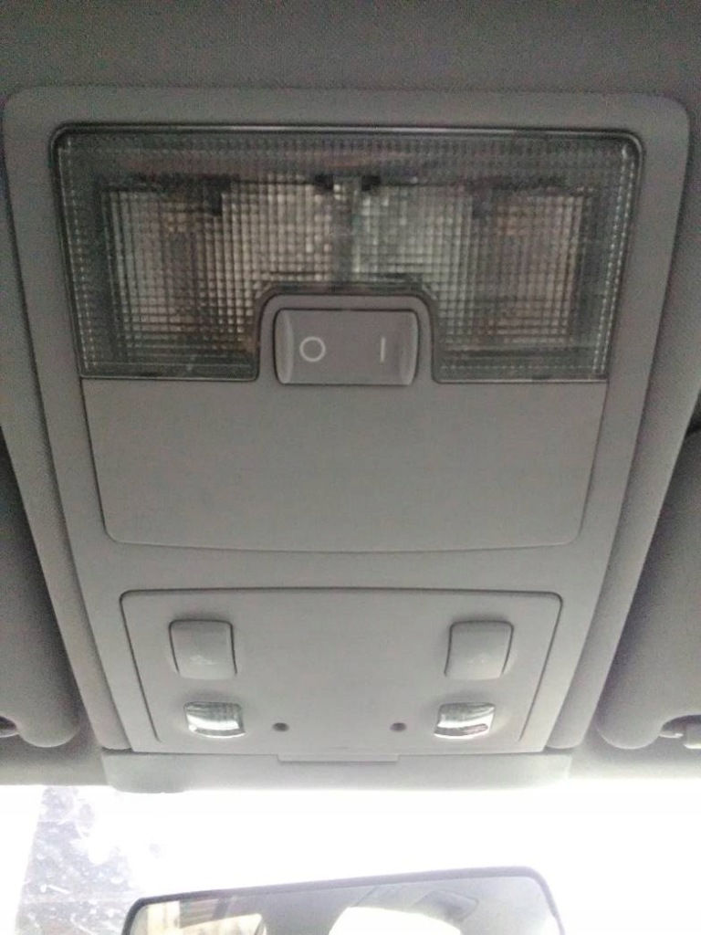 Купити Освітлення кабіни перед audi a6