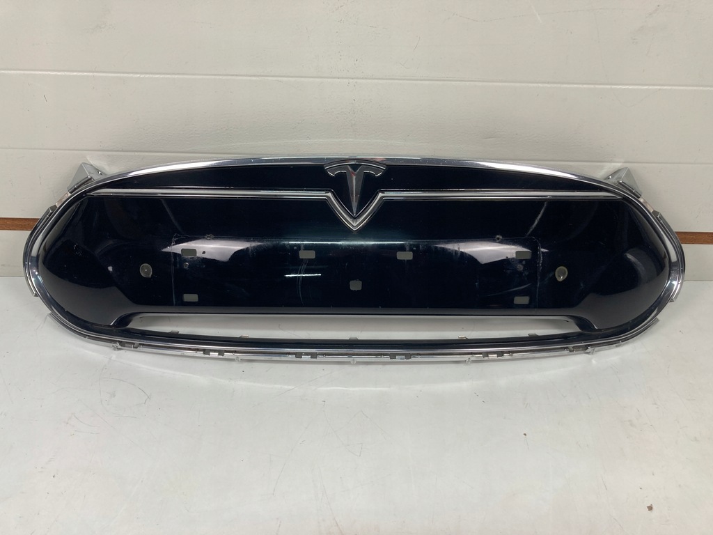 фото №1, Решётка радиатора решётка радиатора tesla s