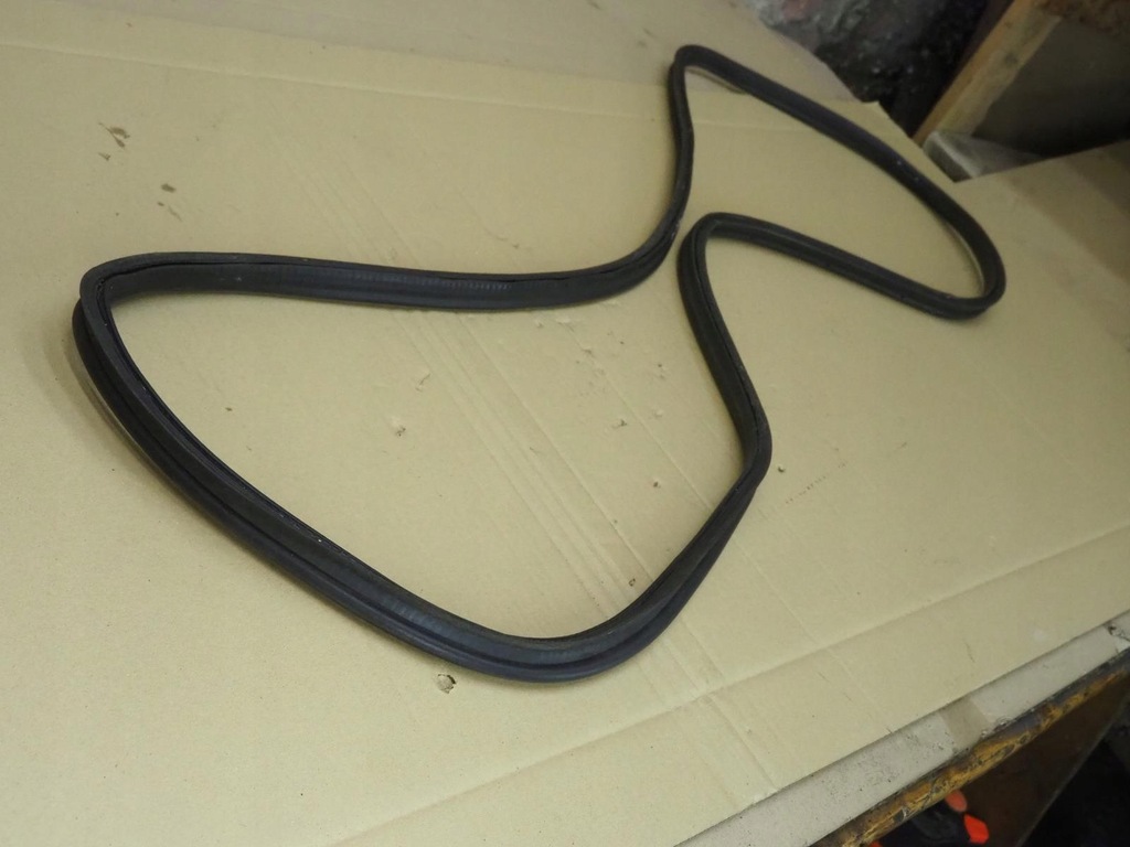 фото №7, Прокладка кришки задня mercedes w211 sedan