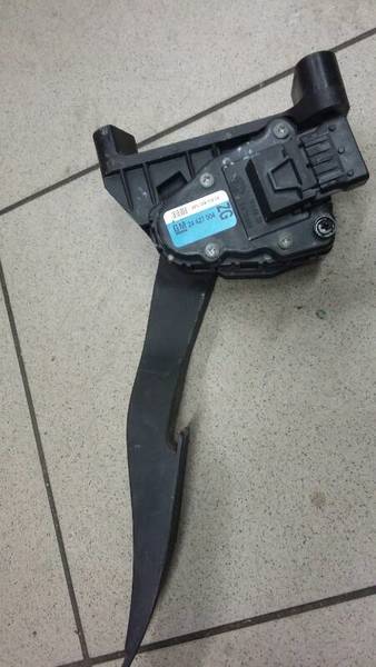 фото №1, Потенціометр газу opel astra iii 24427004zg