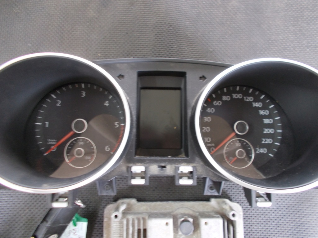 фото №3, Cbd бортовий комп'ютер двигуна bosch 03l906022db