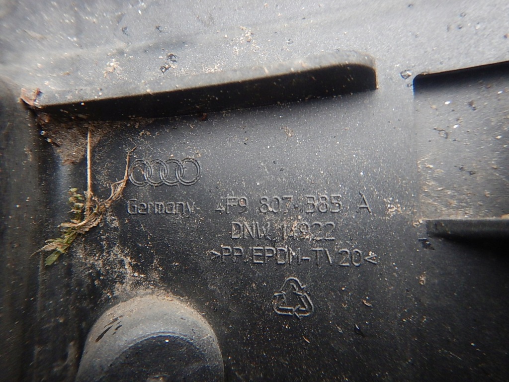 Audi a6 c6 бампер задняя pdc задний 4f9807385a Цена