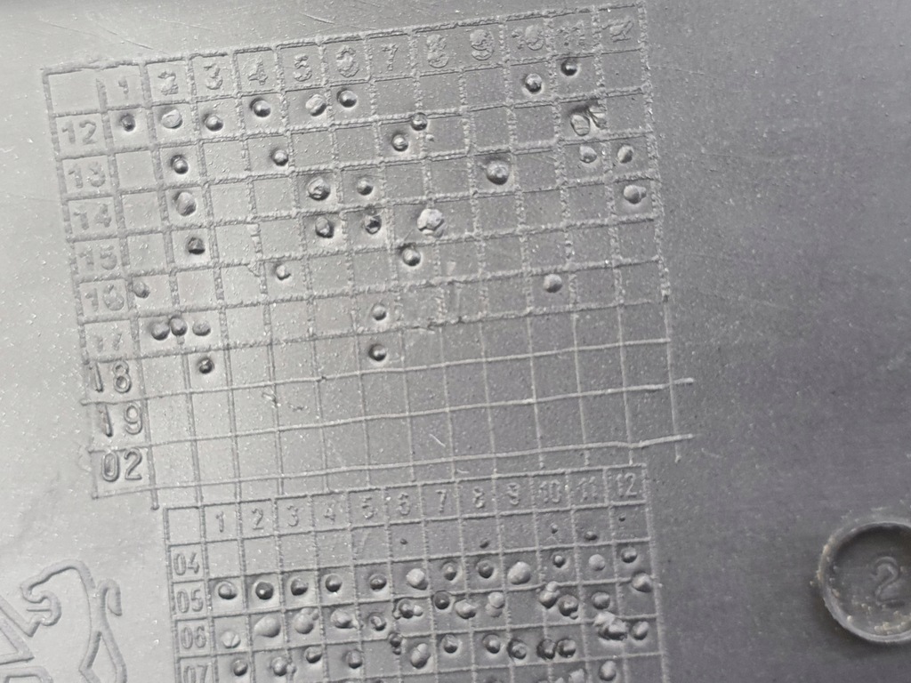 фото №8, Молдинг бампера левый перед peugeot 307 lift