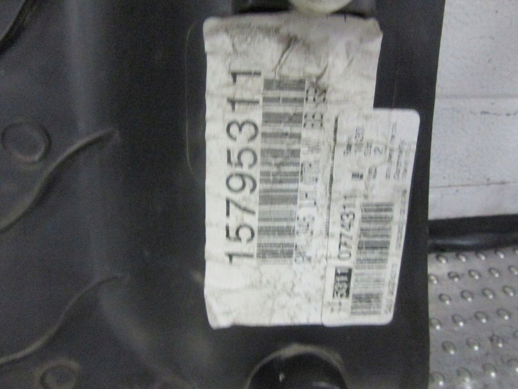 фото №8, Hummer h3 2007 обшивка защита багажника задняя