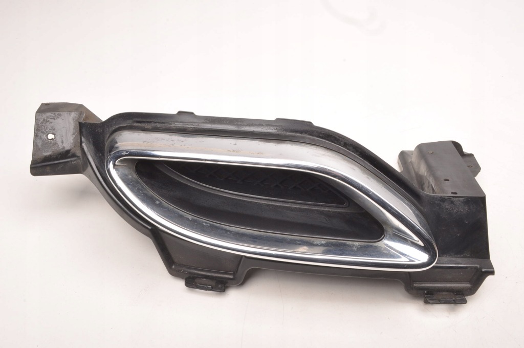 фото №1, Mercedes w205 наконечник выхлоп правый задняя a2058850456