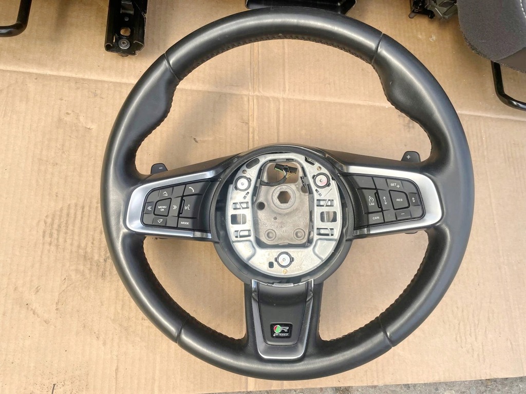 фото №4, Jaguar f-pace x761 r-dynamic сидіння заднє сидіння салон оббивка тунель