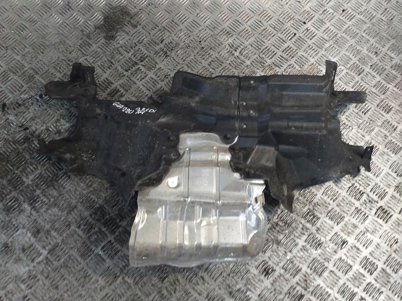 Купити Захист рейки рульового управління mercedes gla w156 a2465201323