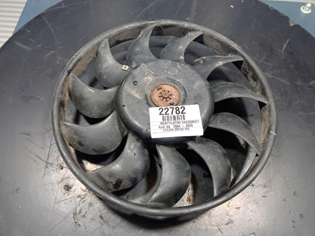 фото №1, Audi a6 c6 3.2 fsi вентилятор радіатора 878315l