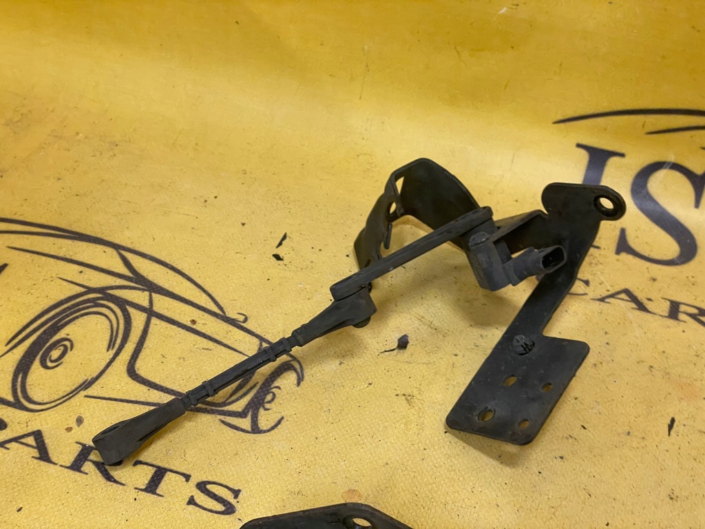 фото №7, Датчик выравнивание левый задняя lr l462 discovery v