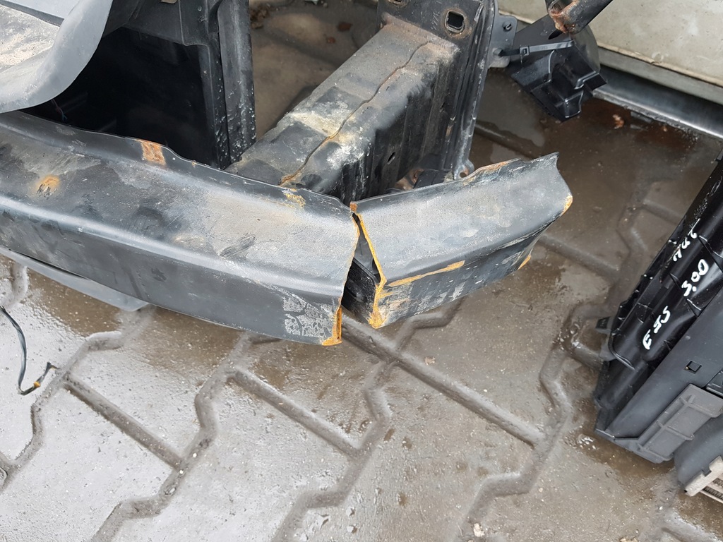 фото №6, Bmw 3 e92 e93 3.0 d pas передній радіатор вентилятор автоматична коробка передач