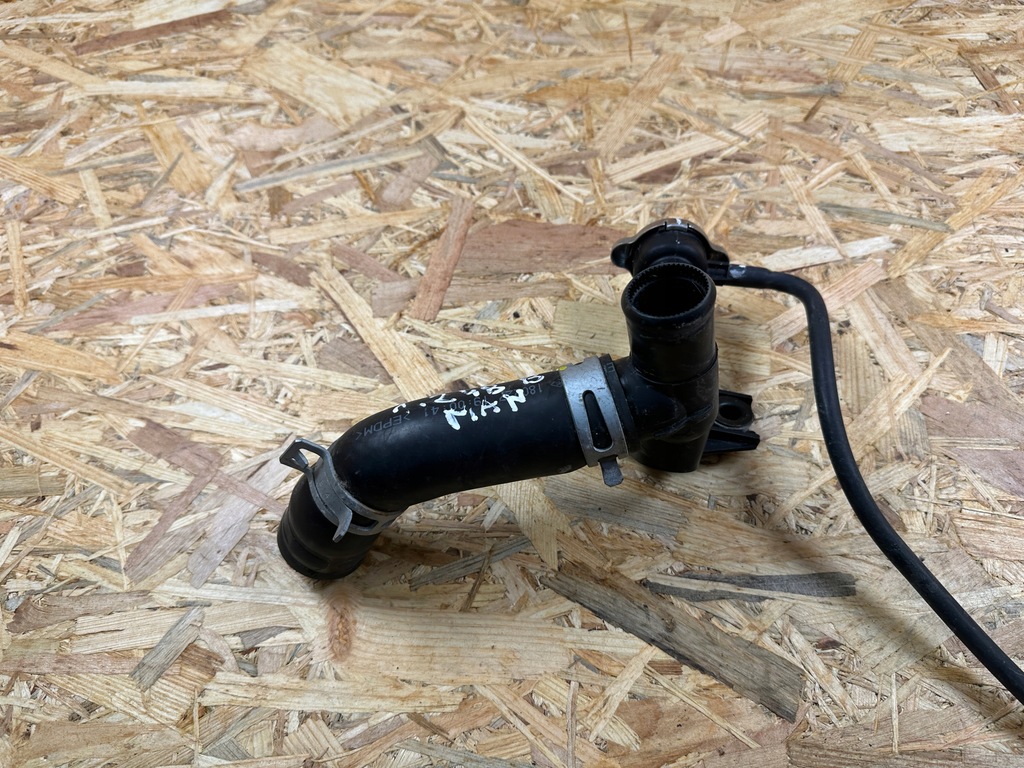 фото №5, Wąż труба шланг wody hyundai i20 ii 1.2 бензин 2014-