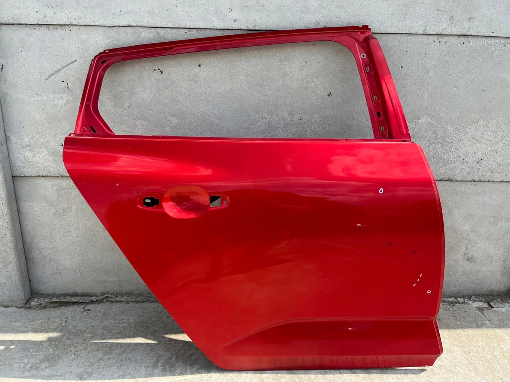 фото №1, Двері megane iv 4 kombi od 2016 задня правий