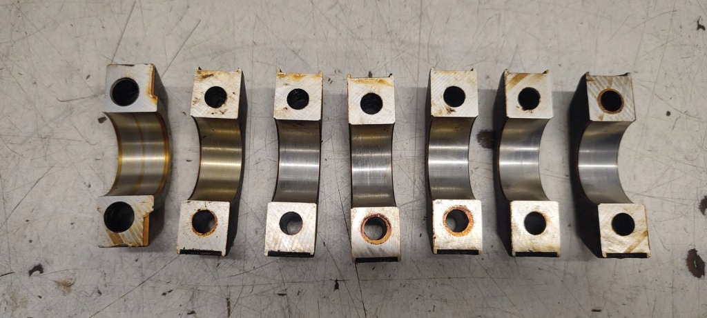 Головка двигателя bmw e39 525i 256s5 Недорого