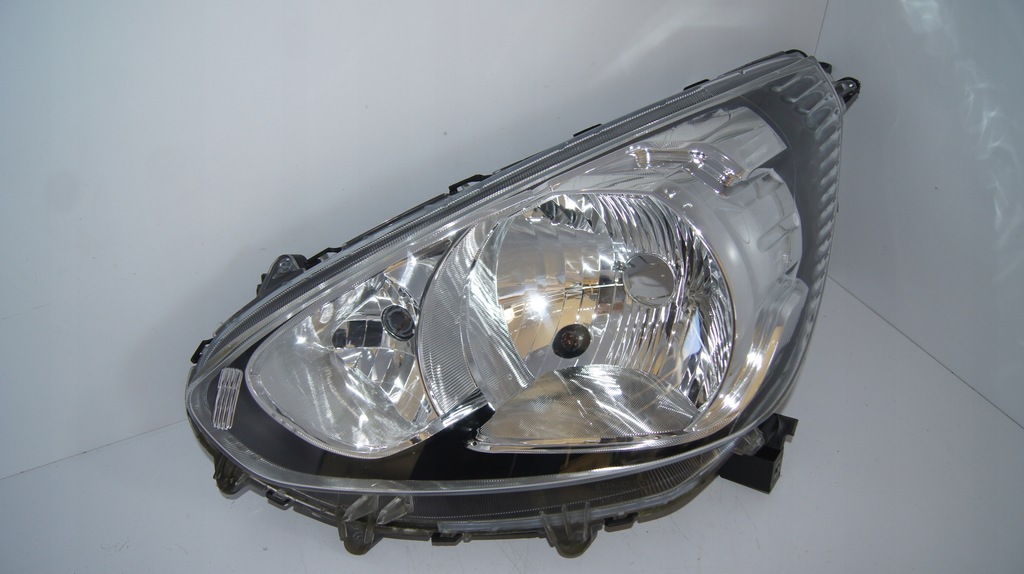 фото №1, Mitsubishi space star 12-16 лампа левая обычная