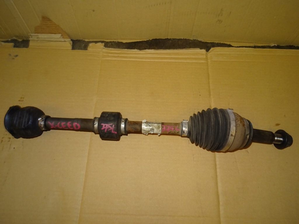 фото №1, Kia x ceed привідний вал ліва 49500j7530