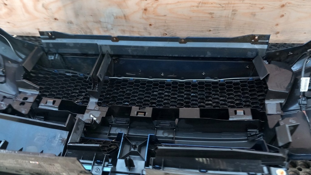 фото №11, Dacia sandero ii бампер перед протитуманна фара terpk