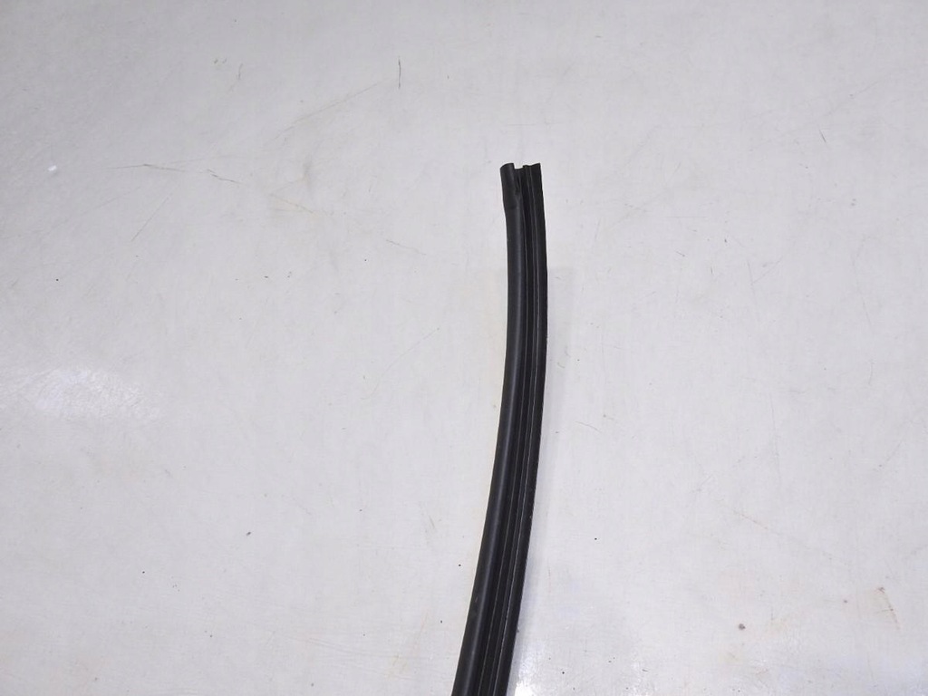 фото №7, Прокладка кузовная дверь правая peugeot 308 i 3d