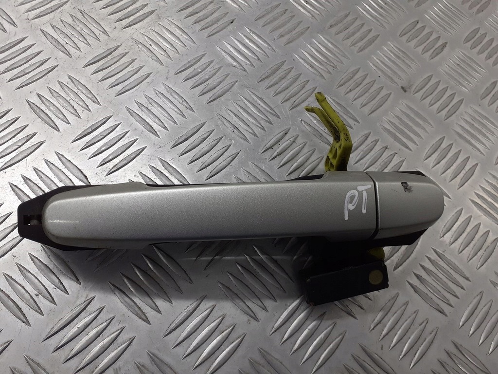 фото №1, Ручка правая задняя наружная corolla e12 1c0