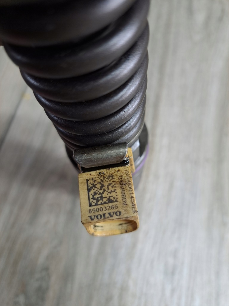 фото №3, Насос-форсунка інжектор renault dxi volvo fh fm 13