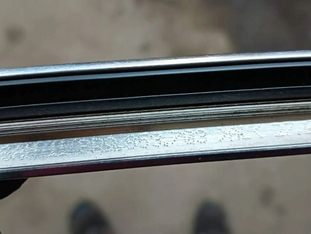 фото №7, Молдинг кровельная левая audi q5 8r 8r0853703