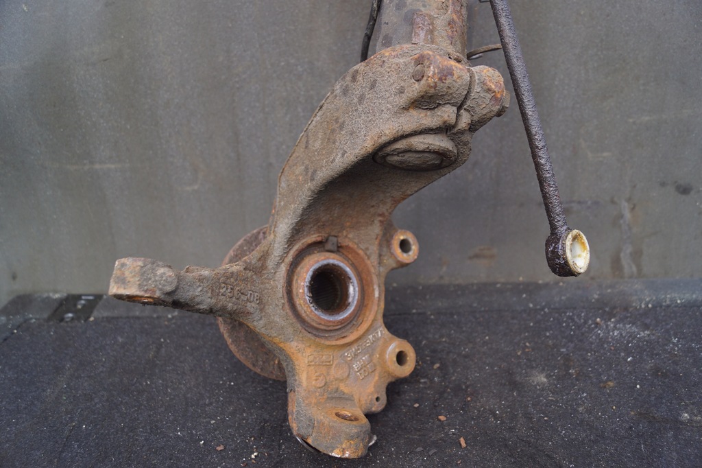 фото №8, Поворотный кулак левый перед ford focus mk2 lift st