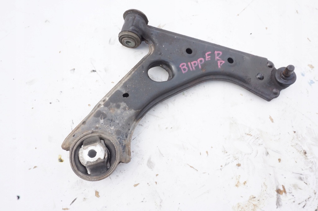 фото №1, Важіль лівий перед peugeot bipper