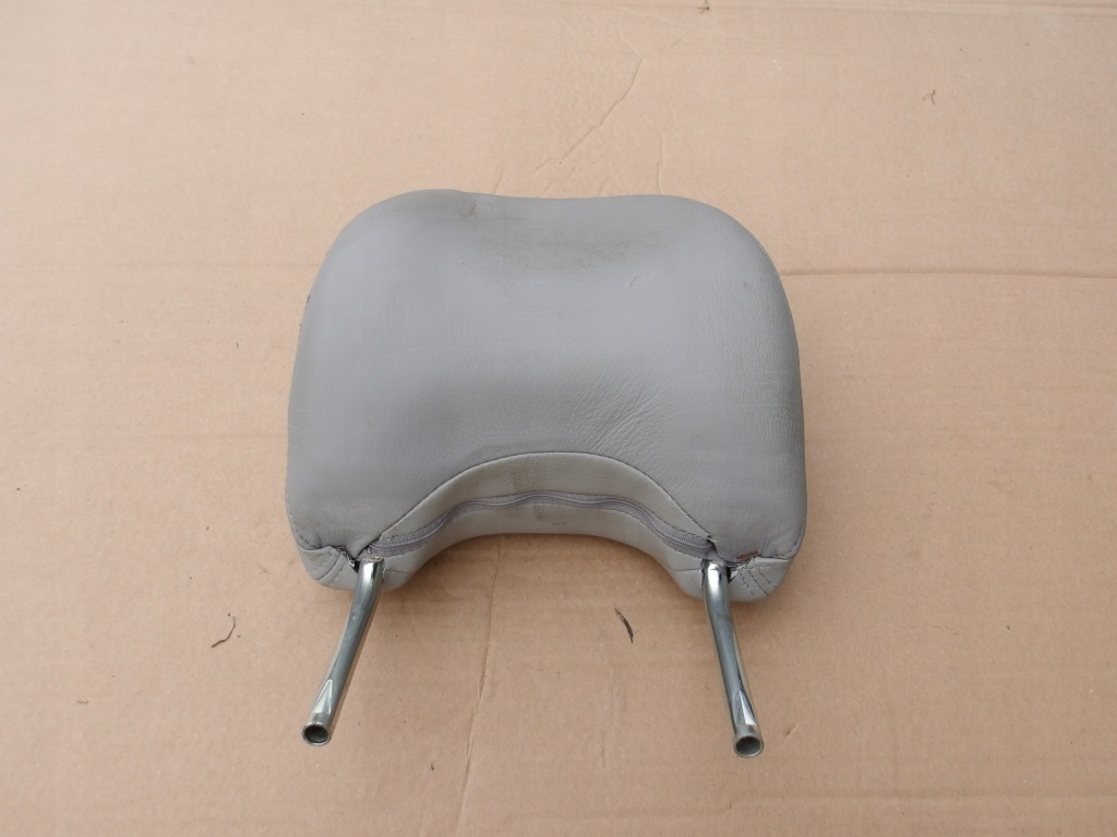 Купить Подголовник сиденье перед 30749795 volvo s80 2 07r.