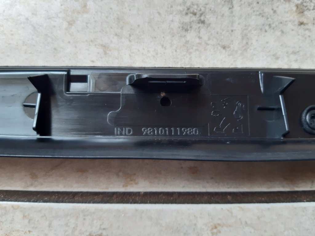 фото №9, Молдинг скло лобове - peugeot 3008 ii 5008 ii