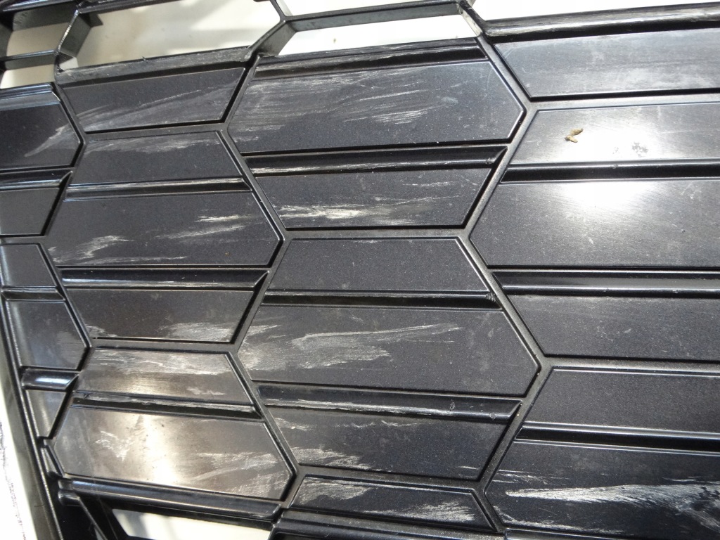 Решётка радиатора решётка  передняя радиатора audi a5 f5 8w6853651bb Оригинал