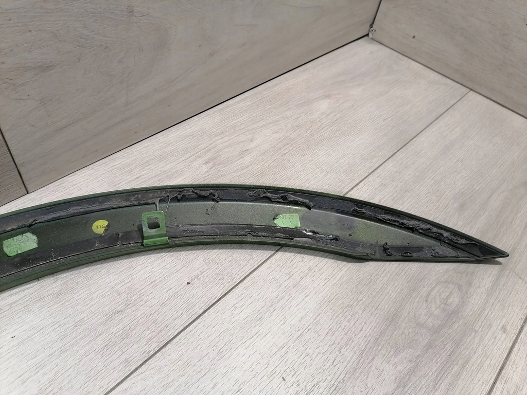 фото №10, Taycan turbo молдинг крила лівий перед 9j0853717c