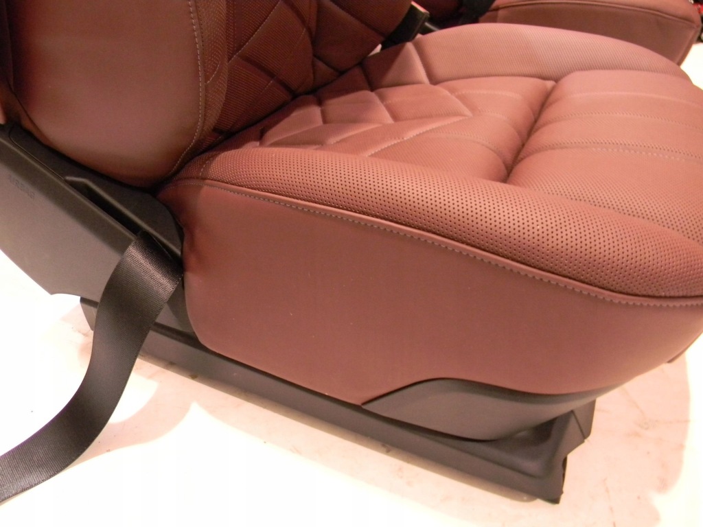 Комплект сидінь bmw 7 g70 c01521 Зі Шроту