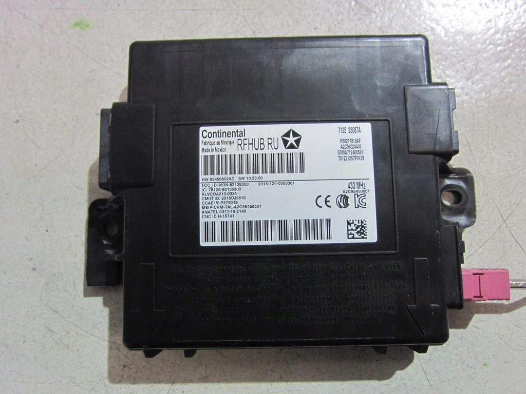 фото №11, Chrysler pacifica 17 блок керування ключ p05150888ad