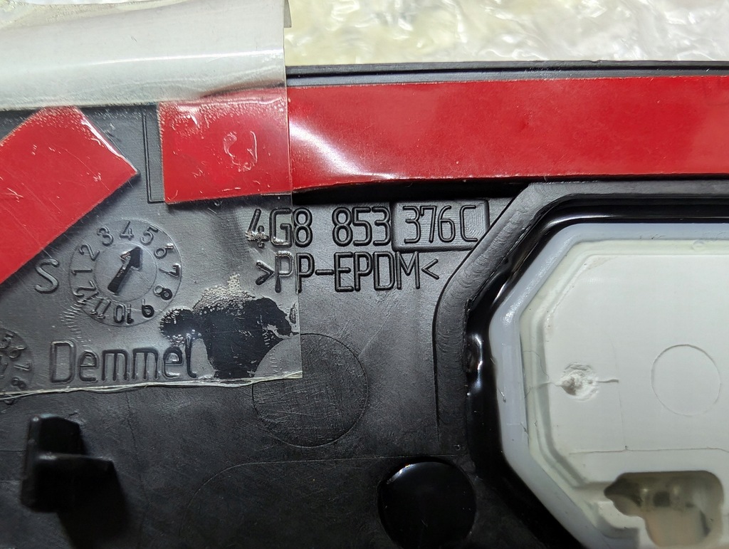 фото №11, Audi a7 rs7 4g молдинг порог задняя правая 4g8947424b 4g8853376c оригинал