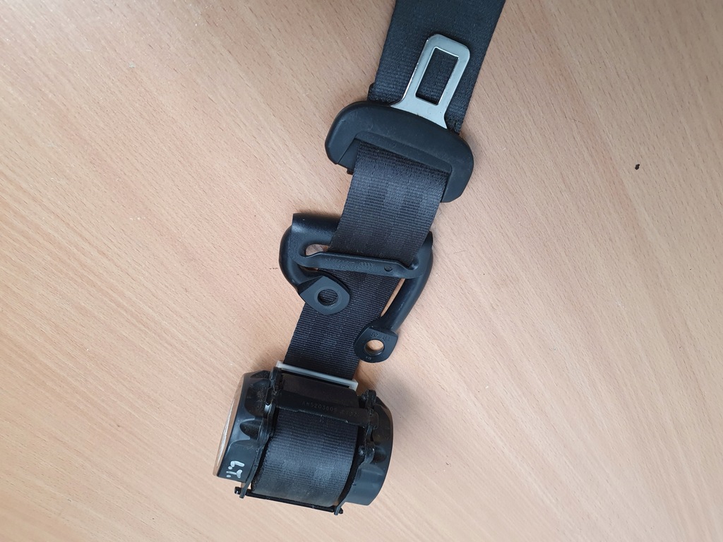 фото №5, Pas безопасности задняя vw new beetle cabrio