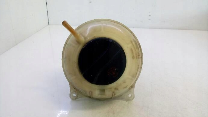 фото №8, Бачок розширювальний vw golf iii 96r. 1h0121407