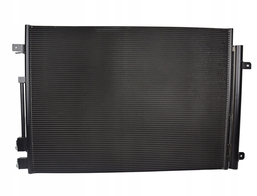 Купити Радіатор кондиціонера chrysler pacifica 2021 -