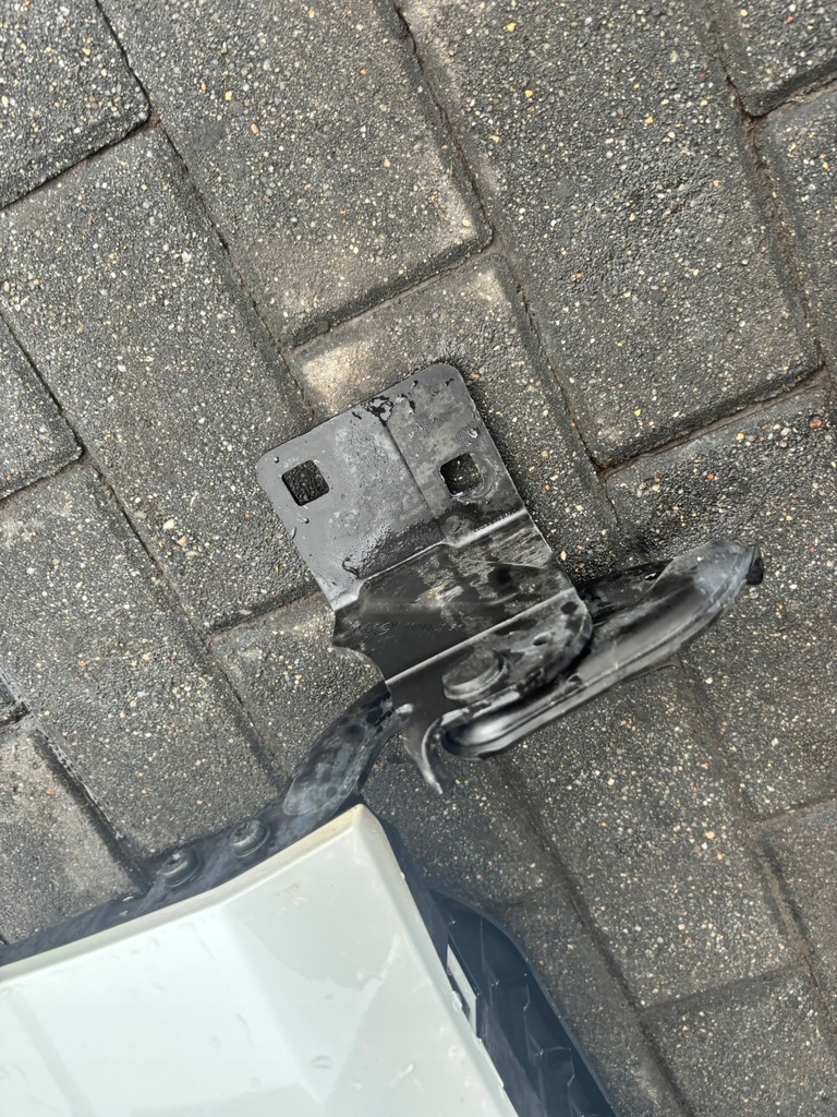 фото №7, Peugeot 3008 i lift dół кришки борт