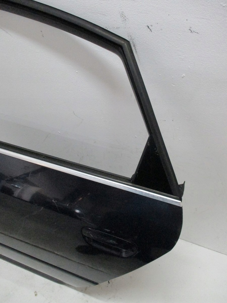 фото №5, Двері ліва задні audi a6 4b0 sedan 97r