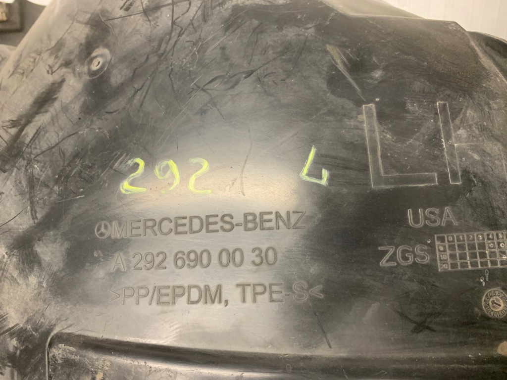 Mercedes 6.3 amg gle w292 підкрилок ліва перед a2926900030 a2926903100 Ціна