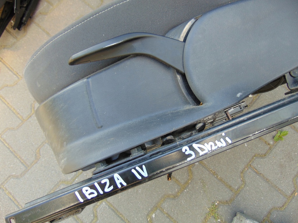 фото №13, Потолок потолок seat ibiza iv 3 дверь 6j3