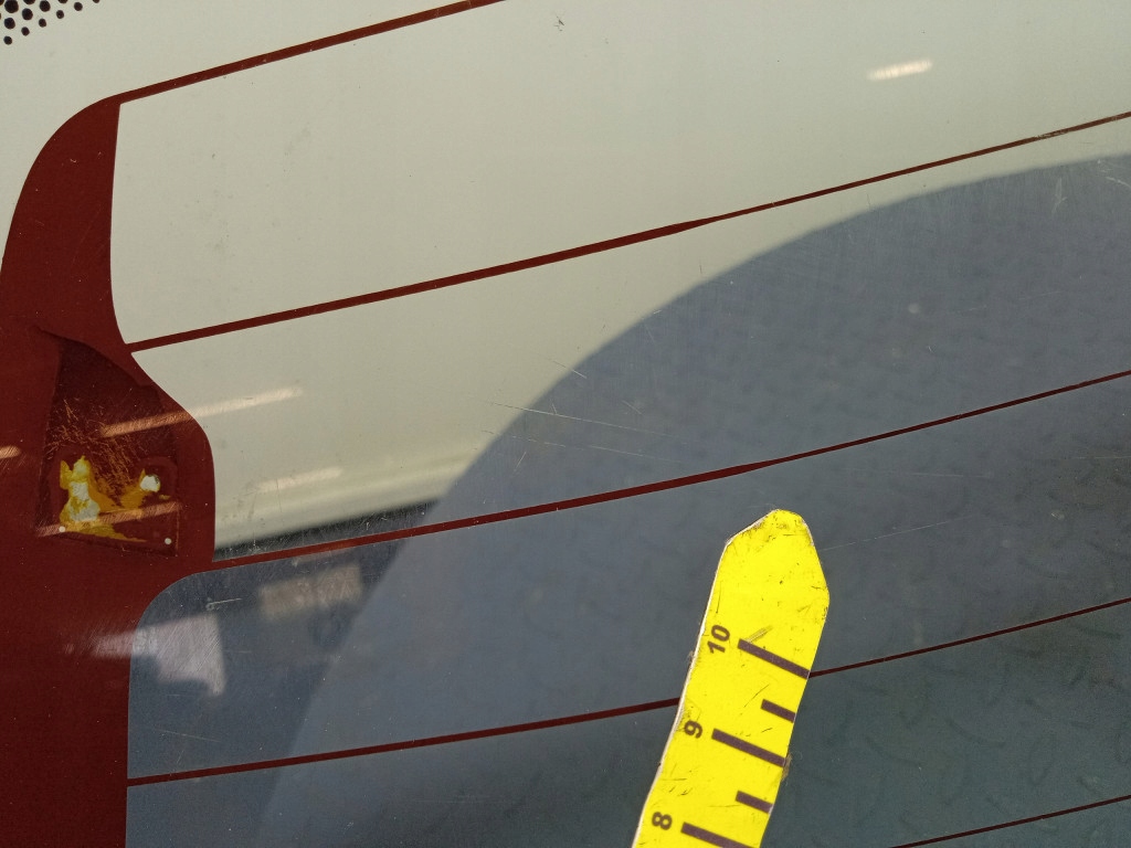 фото №8, Mazda tribute i ep 00-04 стекло задняя крышки задняя откидная