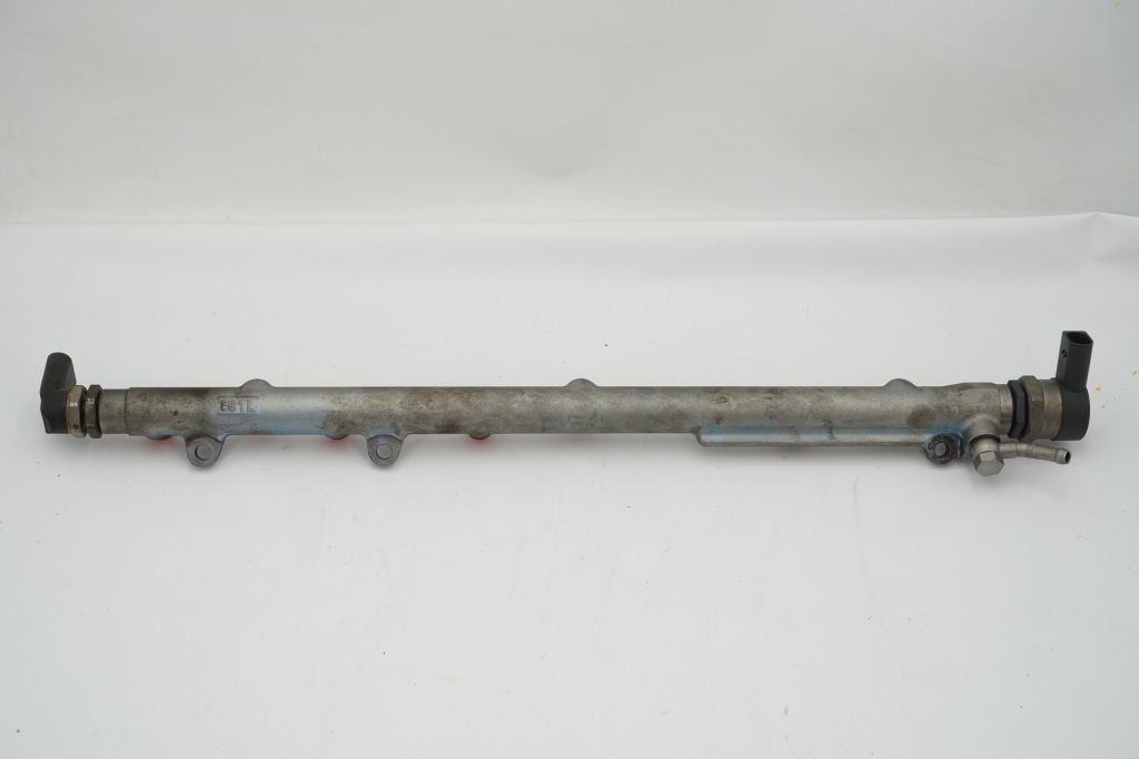 Молдинг впрыскная bmw 3 e90 e91 779961002 Киев