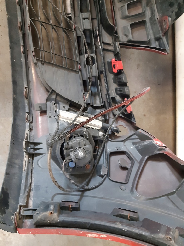 фото №11, Бампер перед омивачі dv727 renault megane iii