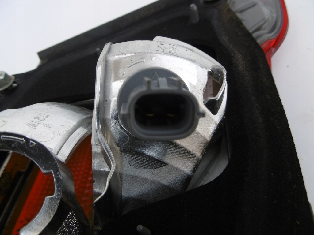 фото №7, Лампа крышки багажника правая левая задняя infiniti m m35 m37