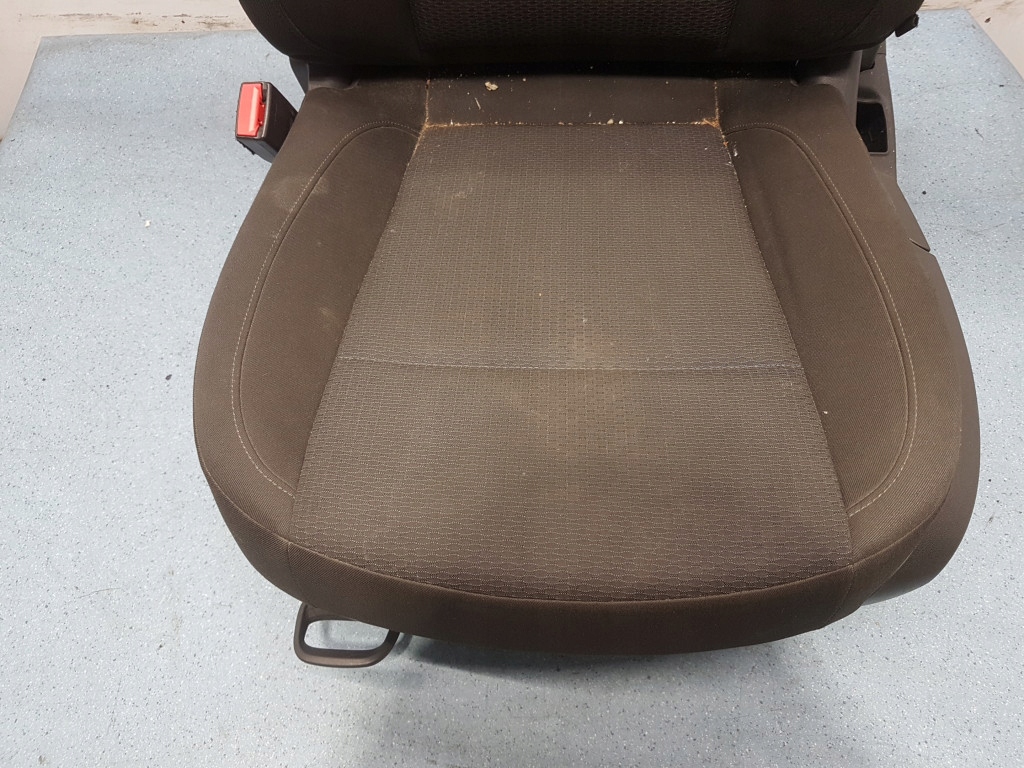 фото №5, Opel insignia a lift сидіння водія